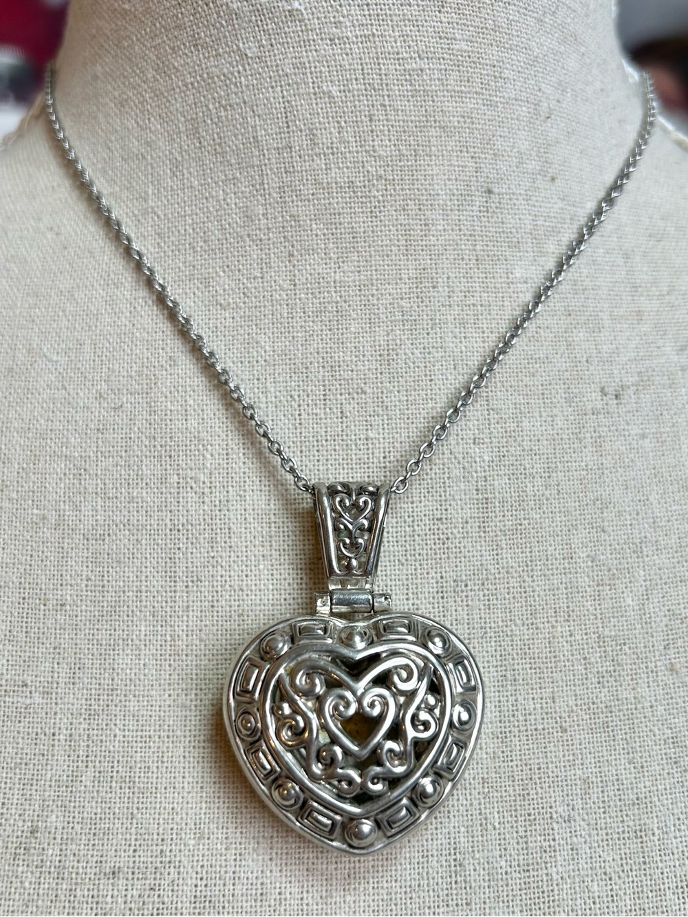 Vintage BEST Silver Plated Ornate Filigree Heart Pendant Necklace Whimsy Romance